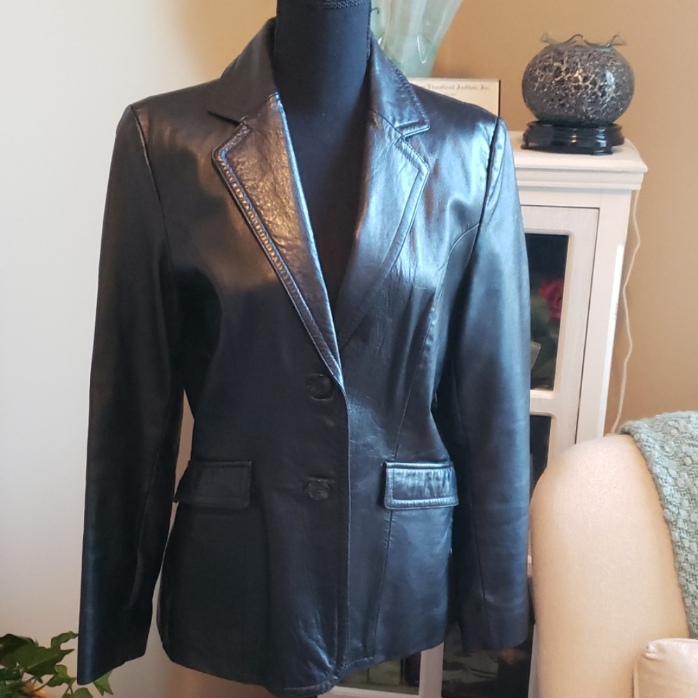 100% Leather blazer